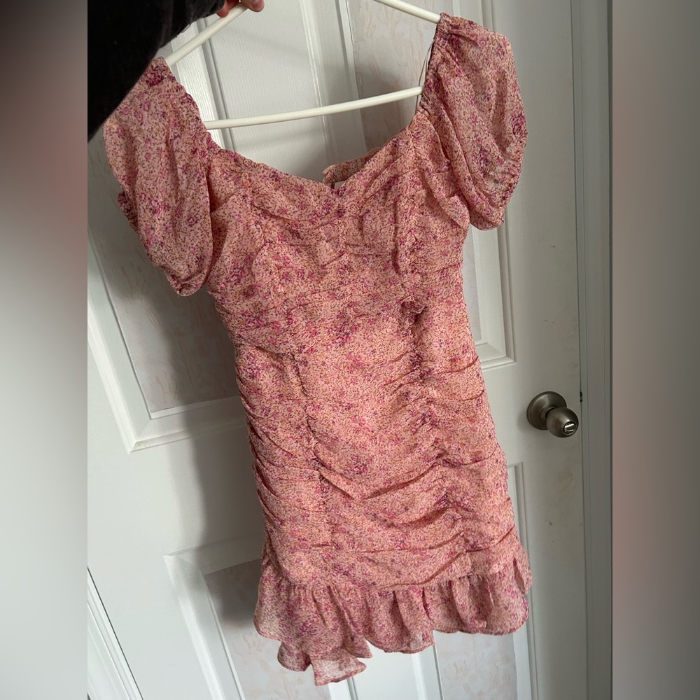 Astr Pink Ruched Puff Sleeve Mini Dress